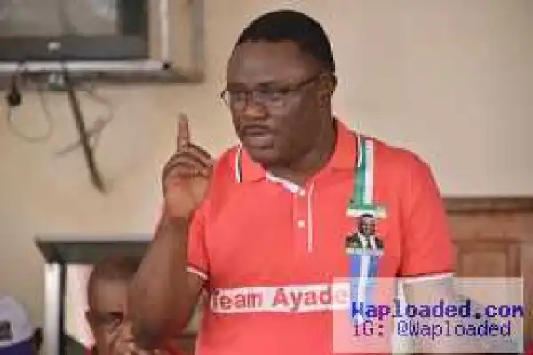 Cross Rivers state gov pays unscheduled visit to ministries, locks out absent commissioners